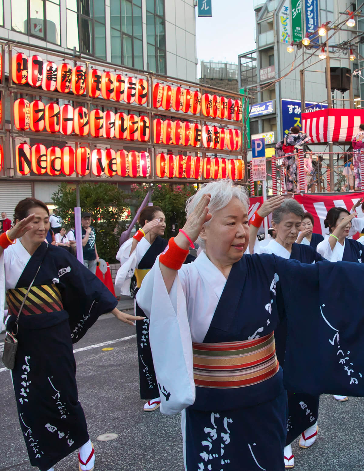 踊り手の写真
